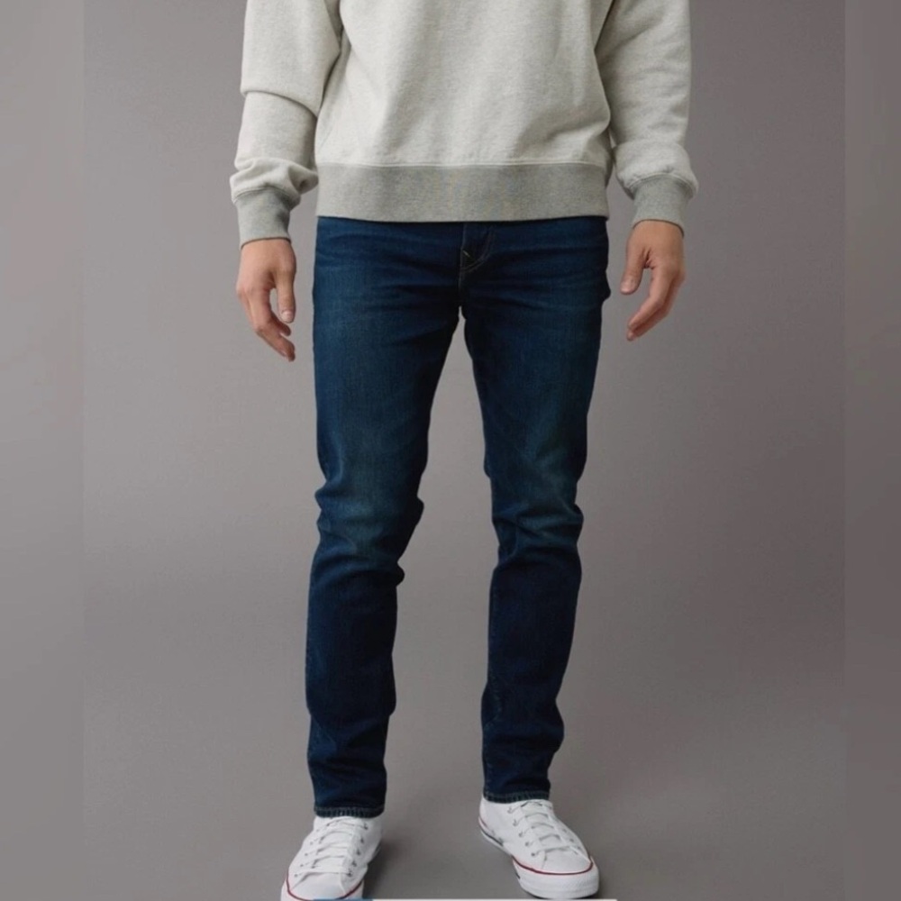American Eagle Airflex Relaxed Straight denim Jeans